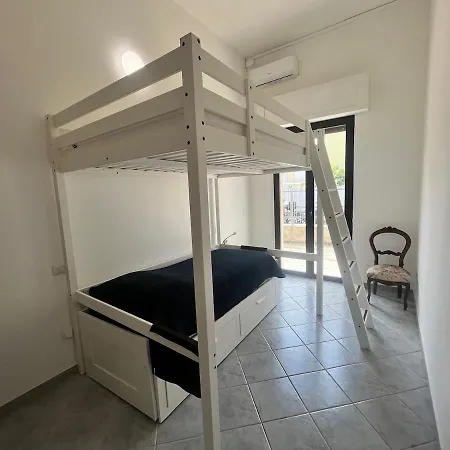 Etna * סן בנדטו דל טרנטו